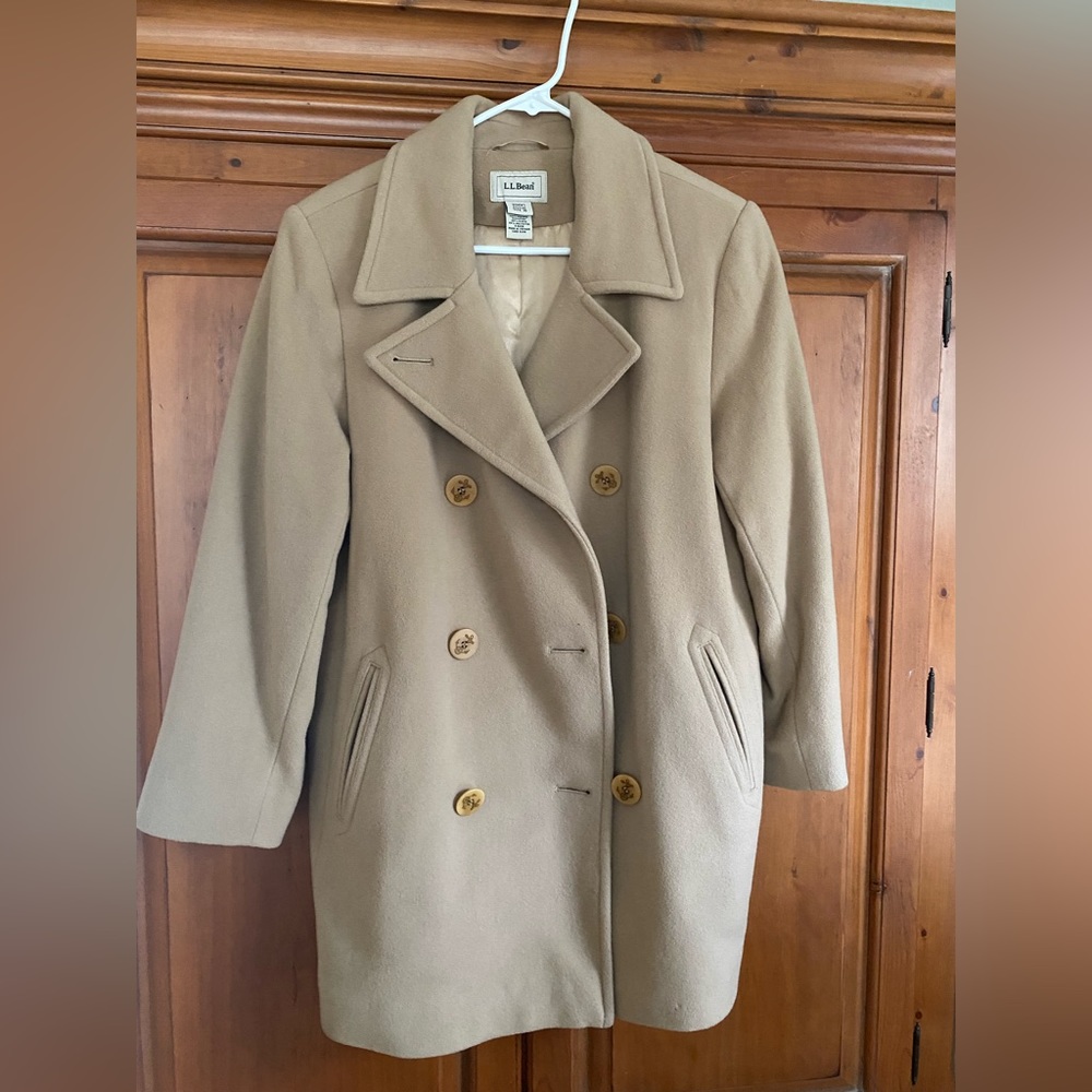 LL Bean wool Peacoat, camel size 16 women’s. Camel